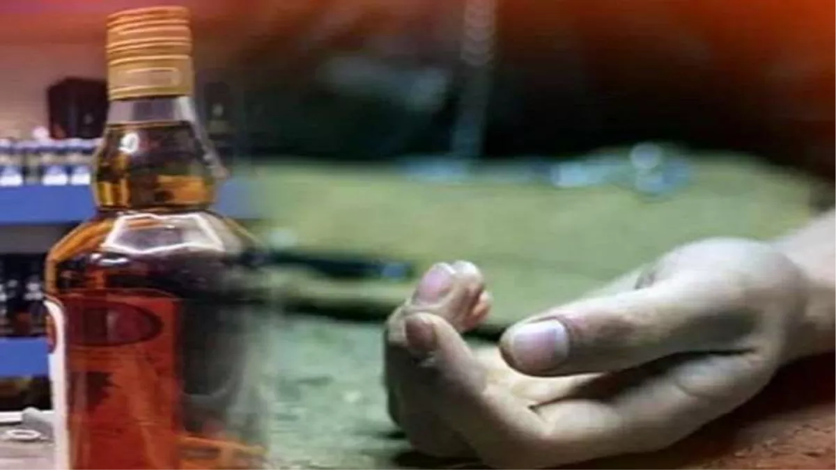 सीतापुर में शराब पीने से युवक की मौत, एक की हालत गंभीर, पुलिस कर रही इनकार