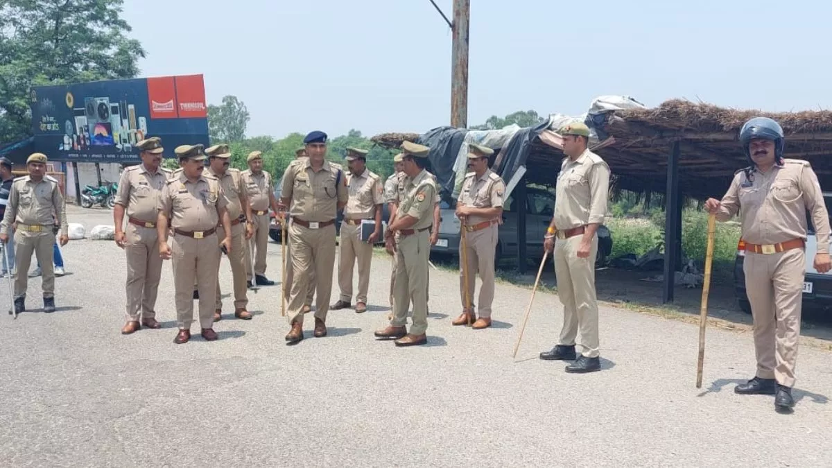 Muzaffarnagar News:  करणी सेना के आने की खबर से मची खलबली, बॉर्डर छावनी में तब्दील, हर वाहन की चेकिंग