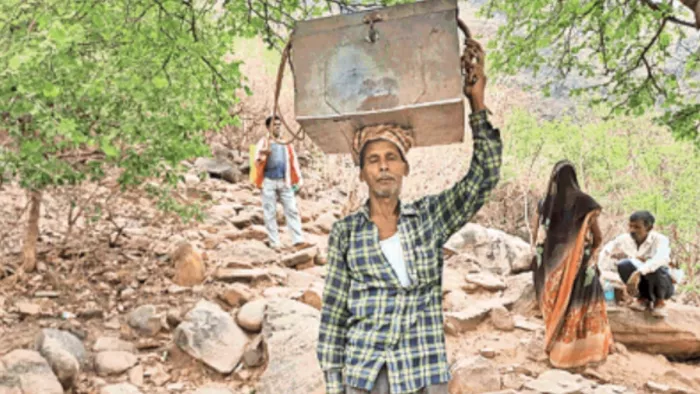 लोकसभा चुनाव 2024: 19 साल बाद इस गांव में मनेगा लोकतंत्र का उत्सव।