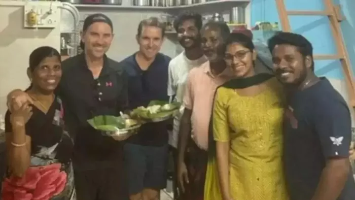 Justin Langer अपनी LSG टीम के फिजियोथेरेपिस्ट के घर पहुंचे