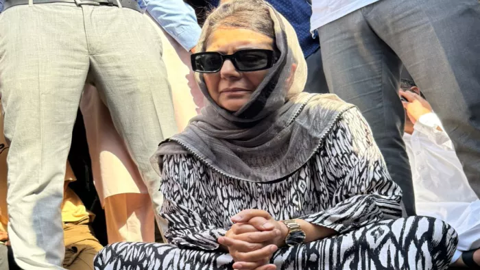 आचार संहिता उल्लंघन में FIR दर्ज होने को महबूबा मुफ्ती ने बताया मनोरंजक (फाइल फोटो)।