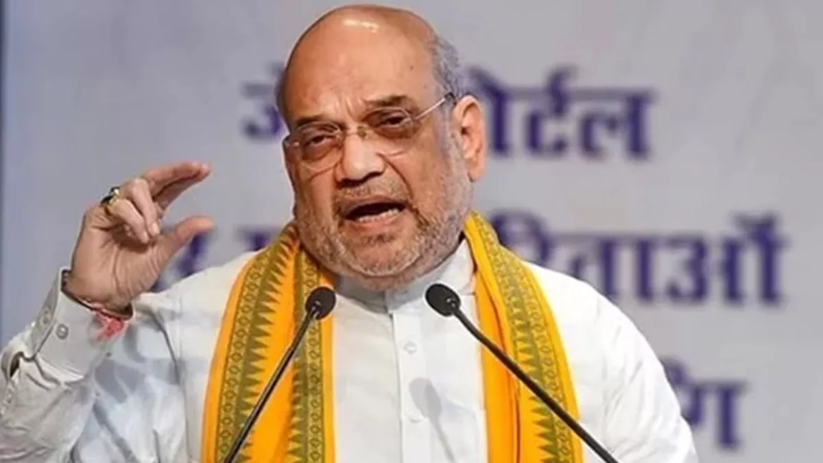 दो दिवसीय दौरे पर जम्मू-कश्मीर पहुंचे अमित शाह, पुंछ दौरे को लेकर सुरक्षा के कड़े प्रबंध; BSF जवानों को करेंगे संबोधित