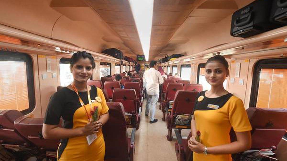 https://www.jagranimages.com/images/newimg/29052025/29_05_2025-bharat_gaurav_train_23950341.jpg