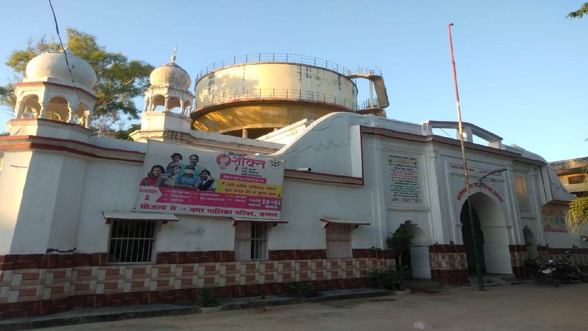 https://www.jagranimages.com/images/newimg/29052025/29_05_2025-sambhal_nagar_palika_23950668.jpg