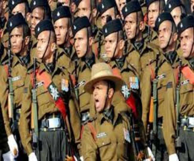 नेपाल से भारत पहुंचे 300 गोरखा सैनिक अपने सेंटरों के लिए रवाना Gorakhpur News 300 Gorkha