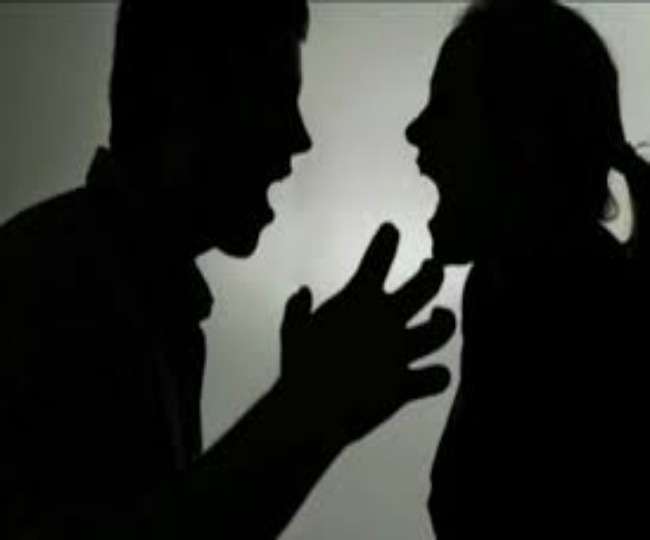 meerut girlfriend who suddenly reached pavilion and slapped the groom police also reached read what is whole matter