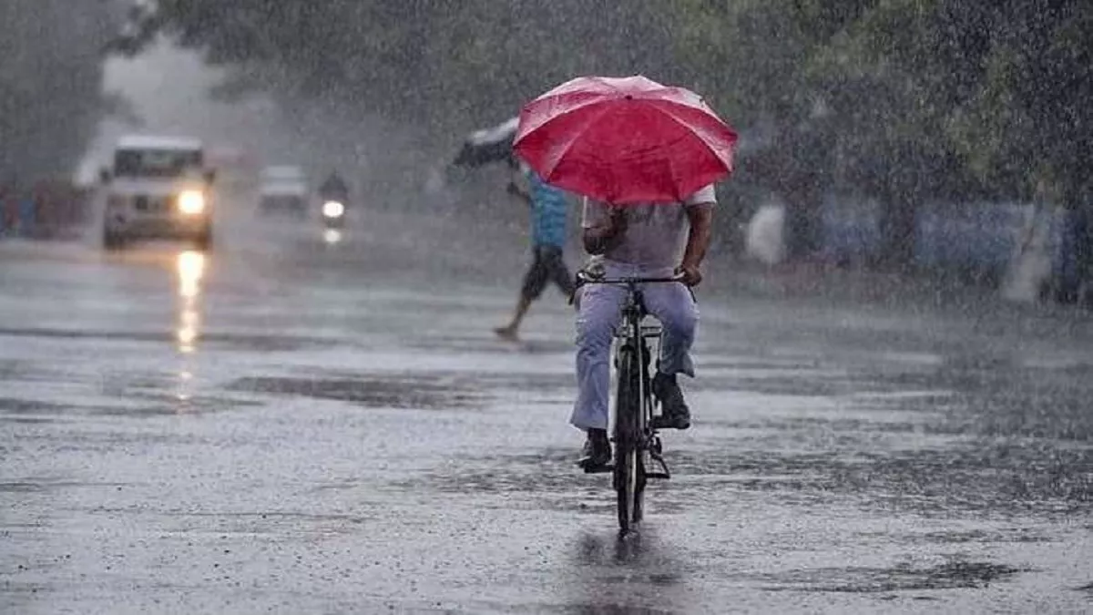 Weather Update: अगले कुछ घंटों में दिल्ली-एनसीआर में होने वाली है झमाझम बारिश, मौसम बदला, गर्मी से मिलेगी निजात
