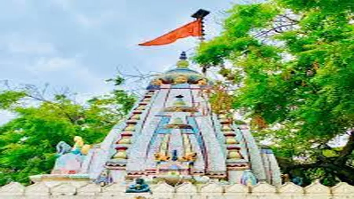 Dhanbad: मटकुरिया स्थित श्रीश्री कामनानाथ महादेव मंदिर में तीन दिवसीय भव्य प्राण प्रतिष्ठा महोत्सव का आयोजन