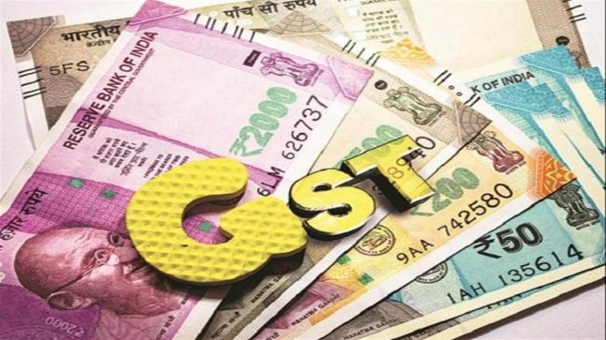 https://www.jagranimages.com/images/newimg/29062022/29_06_2022-gst_deduction_22848680.jpg