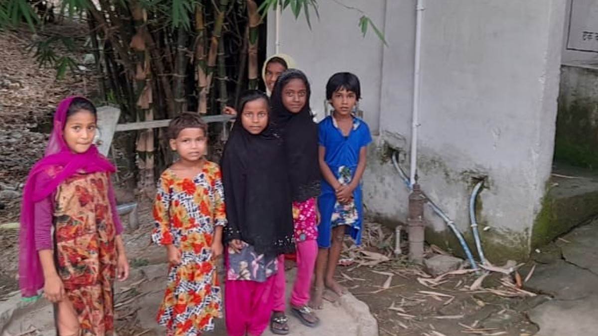 https://www.jagranimages.com/images/newimg/29062022/29_06_2022-mid_day_meal_22848280.jpg