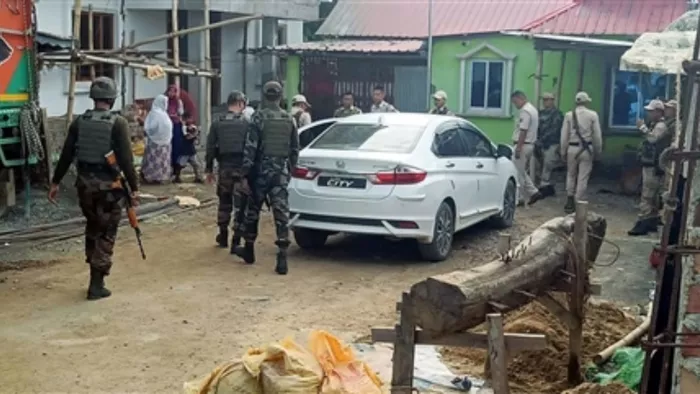 Manipur Violence: मणिपुर के कांगपोकपी में अज्ञात बंदूकधारियों ने की गोलीबारी।