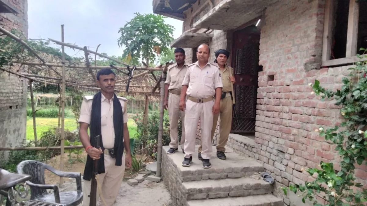 Bihar Crime: पड़ोसी के घर में फंदे से लटकी मिली 16 साल की लड़की की लाश, पिता ने हत्या का लगाया आरोप