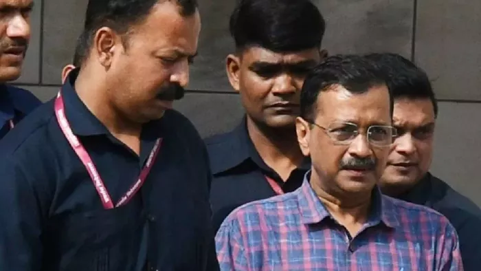 Arvind Kejriwal: सीएम केजरीवाल को दिल्ली कोर्ट से नहीं मिली राहत, 12 जुलाई तक न्यायिक हिरासत में भेजे गए।