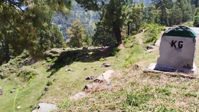 LoC पर पाकिस्तानी सेना ने किया सीज फायर उल्लंघन।
