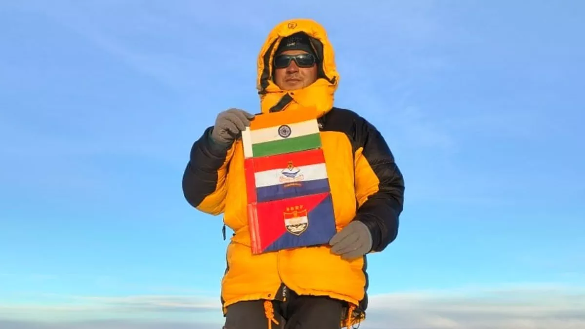 अमेरिका की सबसे ऊंची चोटी देनाली को SDRF आरक्षी राजेंद्र नाथ ने किया फतह, दुनिया में ऊंचा किया उत्‍तराखंड का नाम