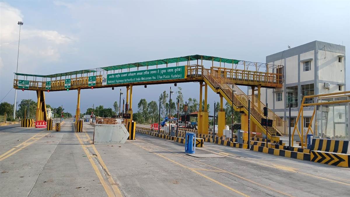 bewar bisalpur highway toll plaza ready operations soon shahjahanpur news