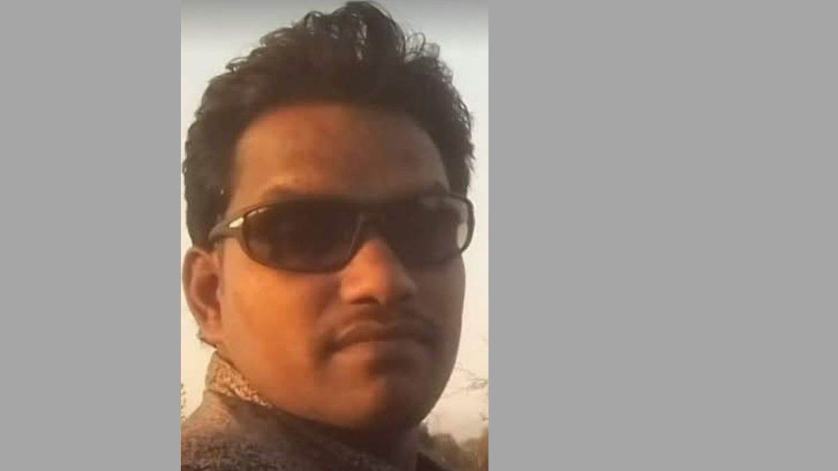 young mans body found in yamuna wife said for deadbody send financial crisis