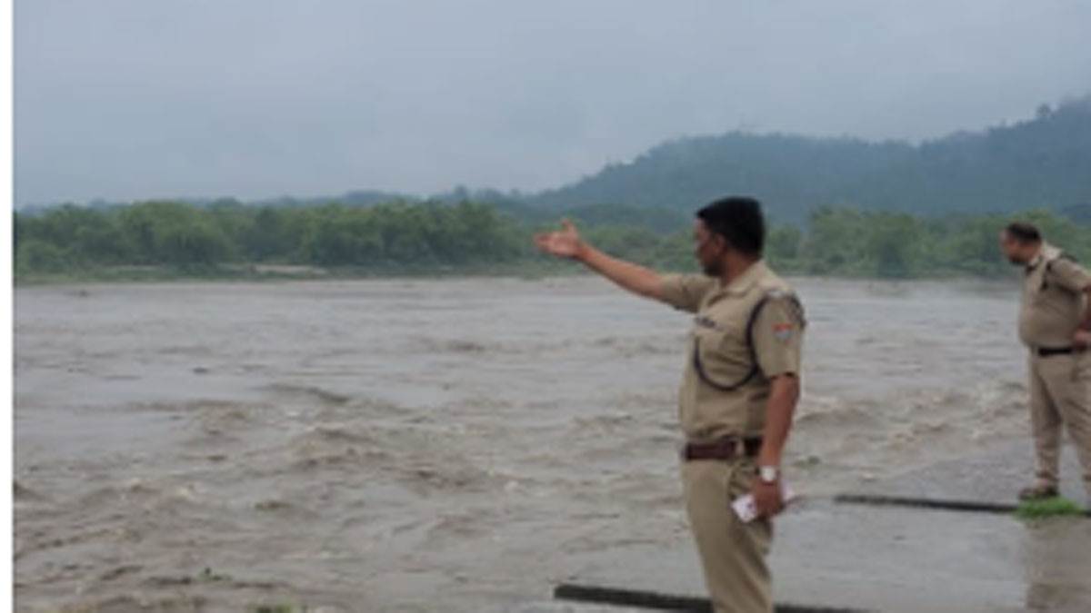 https://www.jagranimages.com/images/newimg/29062025/29_06_2025-police_23970585.jpg