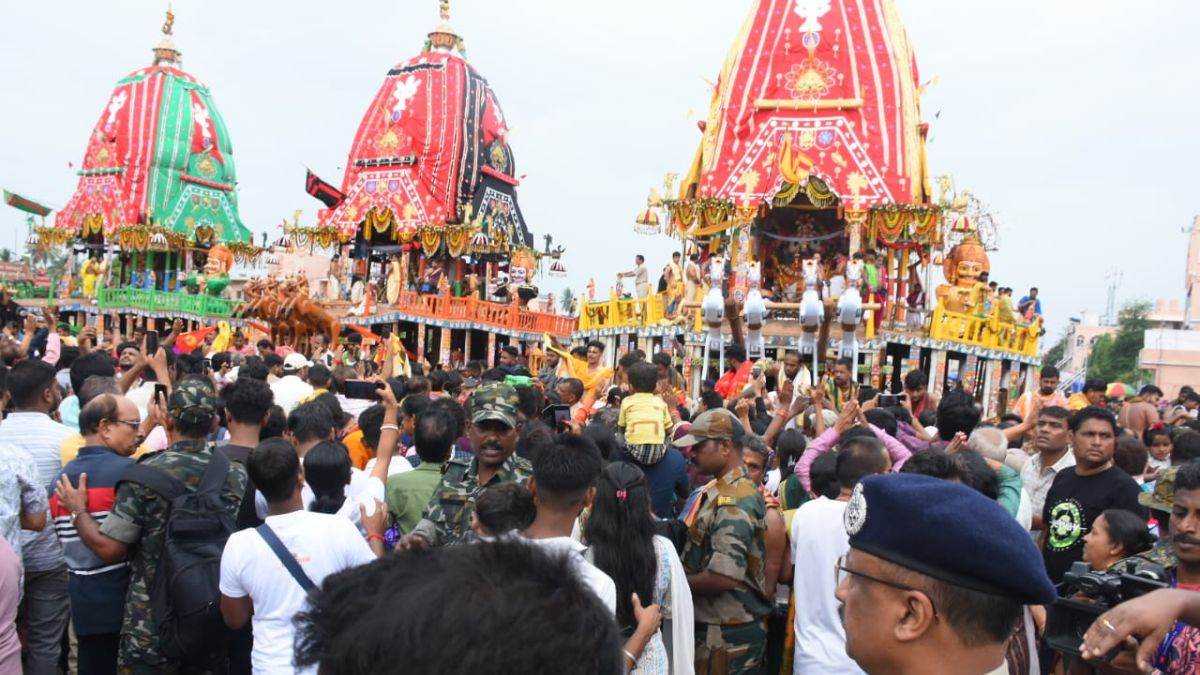 https://www.jagranimages.com/images/newimg/29062025/29_06_2025-puri_stampede_23970530.jpg