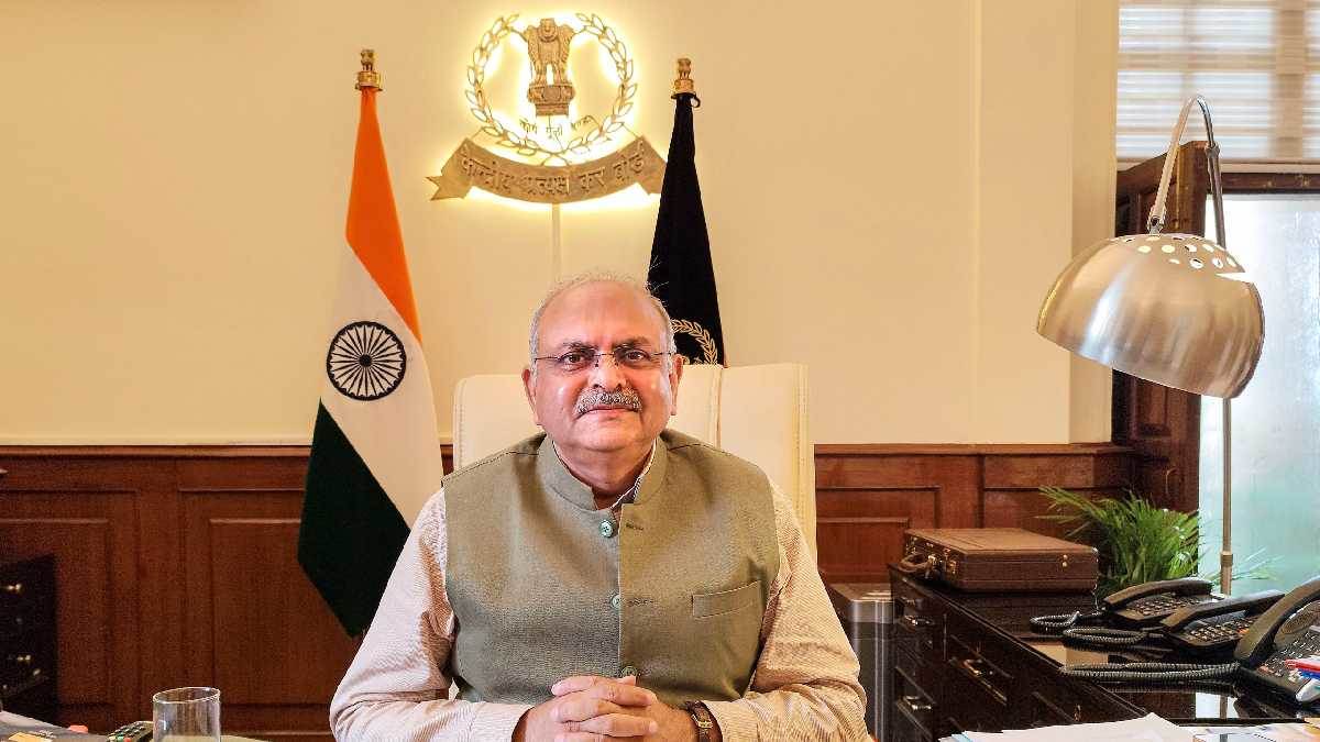 https://www.jagranimages.com/images/newimg/29062025/29_06_2025-ravi_agarwal_cbdt_23970494.jpg