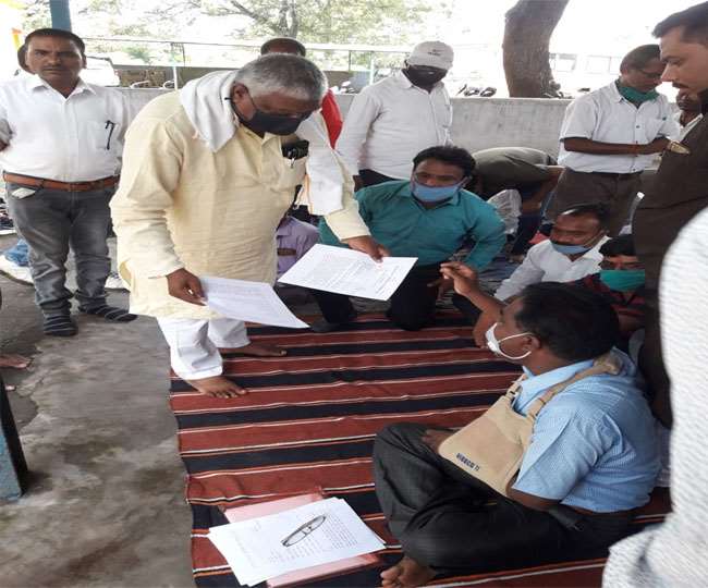 शिक्षा मंत्री जगरनाथ महतो ने मांगी पारा शिक्षकों की फाइल, बैठक कर कह दी ये बड़ी बात