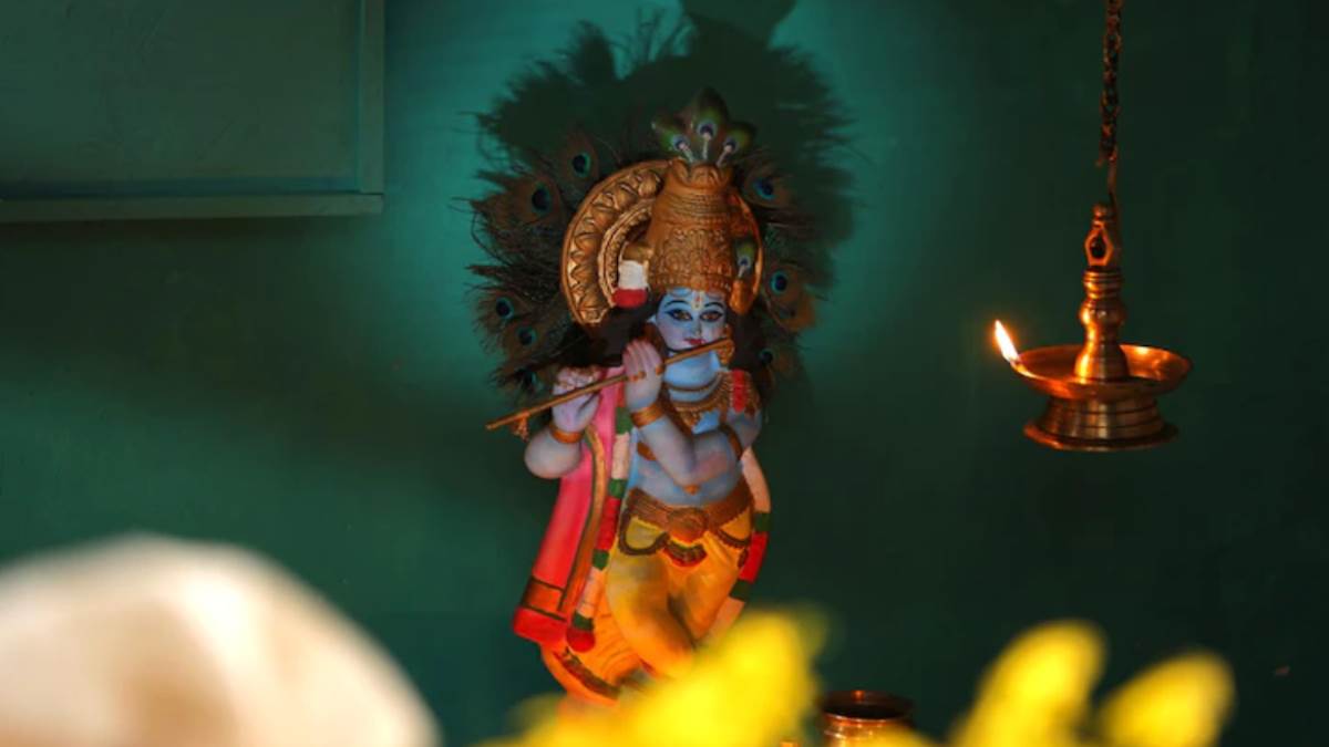 Janmashtami Shayari 2022: Wishes, Messages, Images, Quotes, Facebook & Whatsapp status for Happy krishna janmashtami 2022