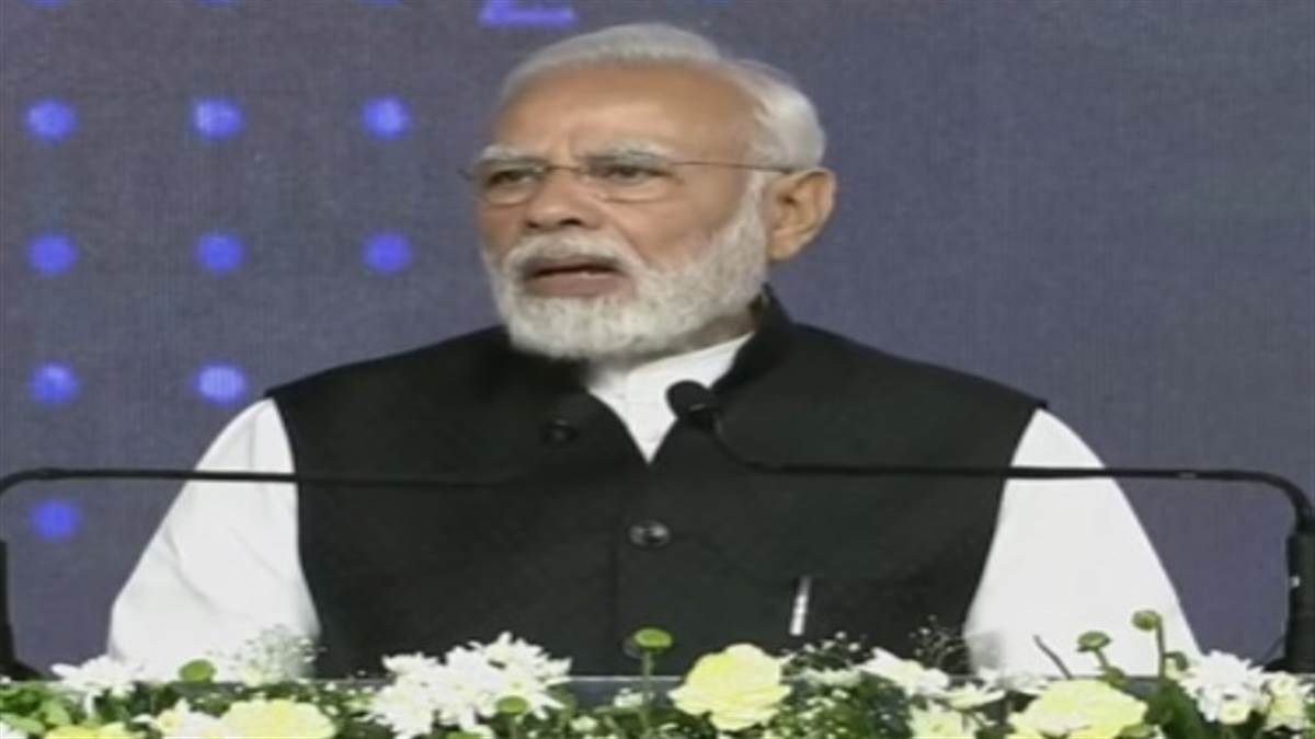pm narendra modi at gift city in gandhinagar and says ifsca will become an enabler