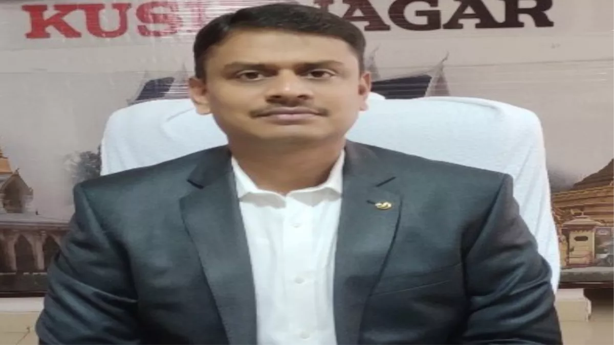 IAS Officers Transfer : एस. राजलिंगम वाराणसी के नए जिलाधिकारी, कौशलराज शर्मा बने प्रयागराज के मंडलायुक्त - S Rajalingam became new District Magistrate of Varanasi Kaushalraj Sharma ...
