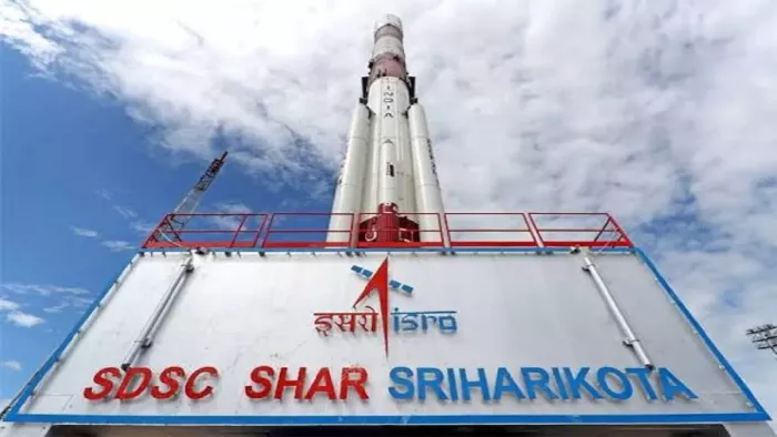 PSLV रॉकेट से सिंगापुर के सात उपग्रहों के प्रक्षेपण की उल्टी गिनती शुरू