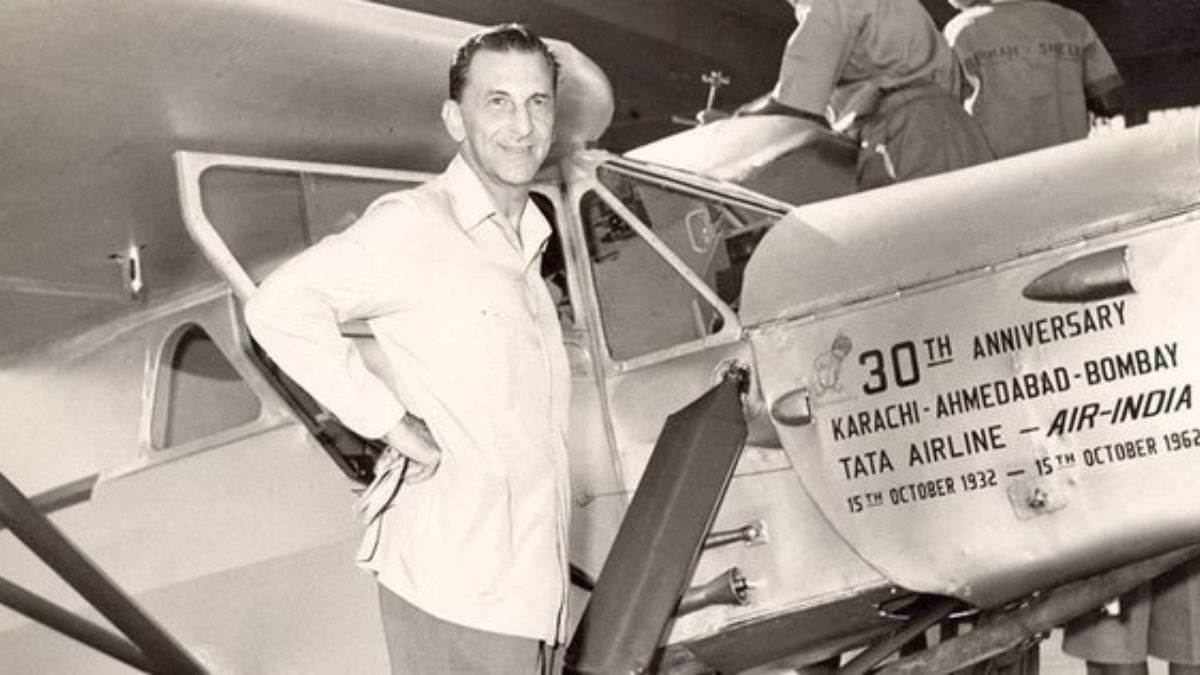https://www.jagranimages.com/images/newimg/29072024/29_07_2024-jrd_tata_1_23768220.jpg