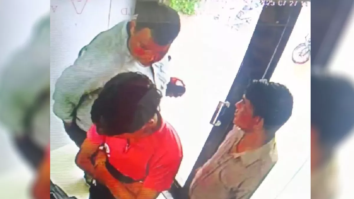 पटियाला में युवक ने बातों में उलझाकर बदला एटीएम कार्ड, फिर खाते से निकाले 23 हजार