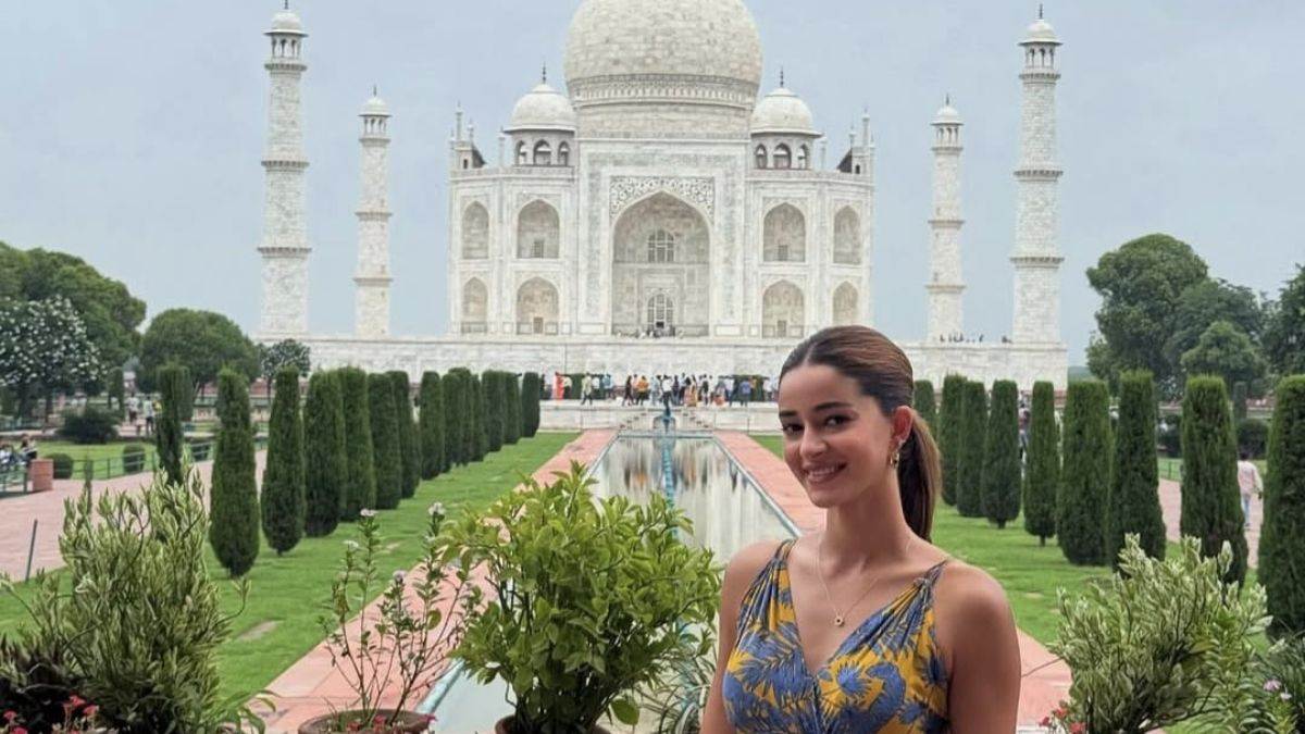 https://www.jagranimages.com/images/newimg/29072025/29_07_2025-ananya_at_tajmahal_23997373.jpg