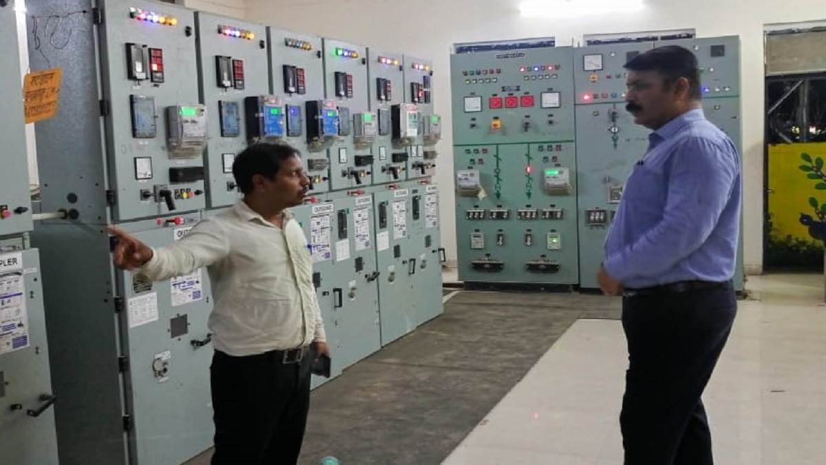 prayagraj electricity department officers to check transformer due to low voltage and tripping issues