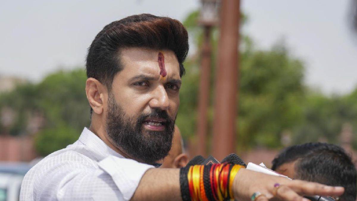 https://www.jagranimages.com/images/newimg/29072025/29_07_2025-chirag_paswan_news_2_23997262.jpg
