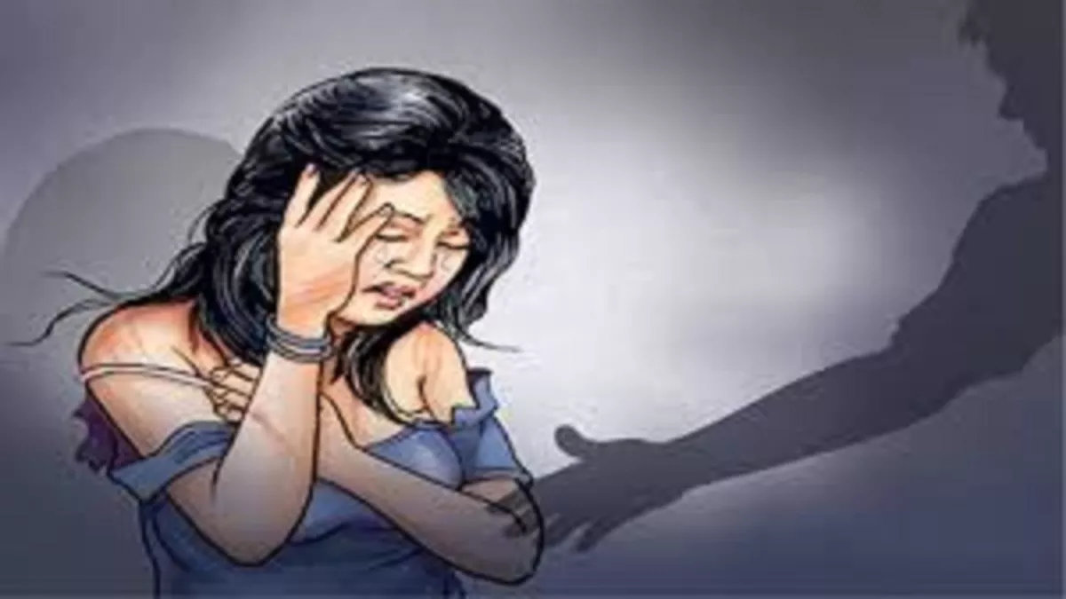 मजा आएगा..थोड़ा पीकर तो देख, दादी ने पोती को पिला दी शराब, फिर क्या हुआ...