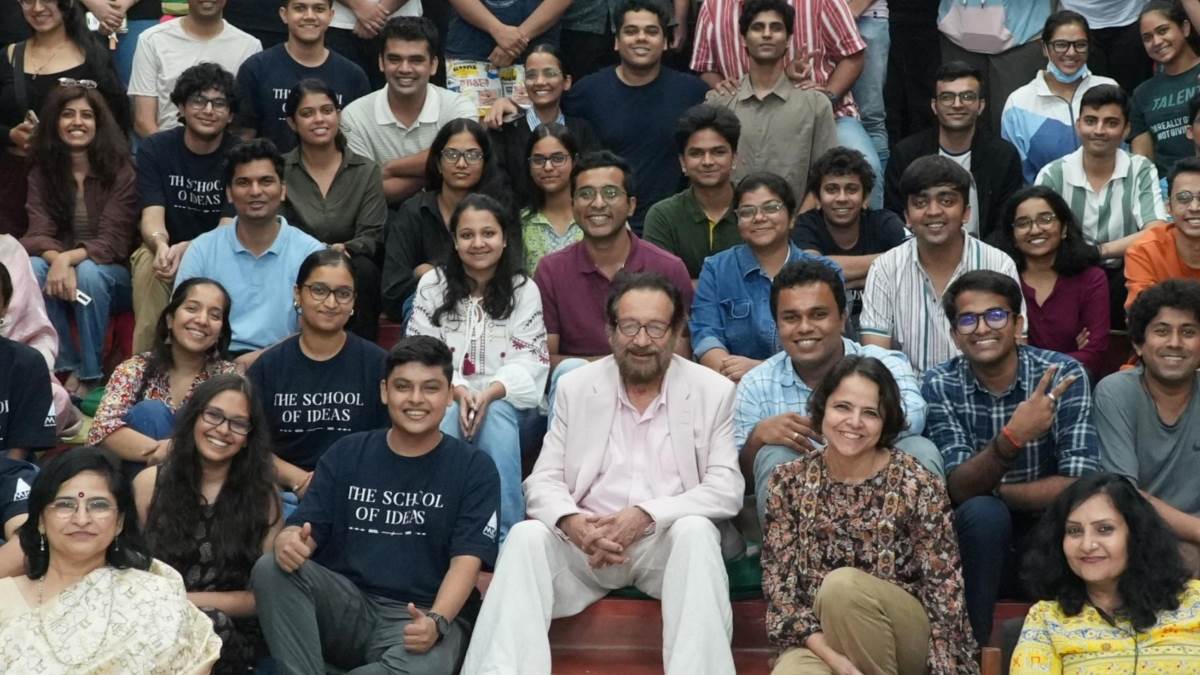 https://www.jagranimages.com/images/newimg/29072025/29_07_2025-sekhar_kapoor_23997303.jpg