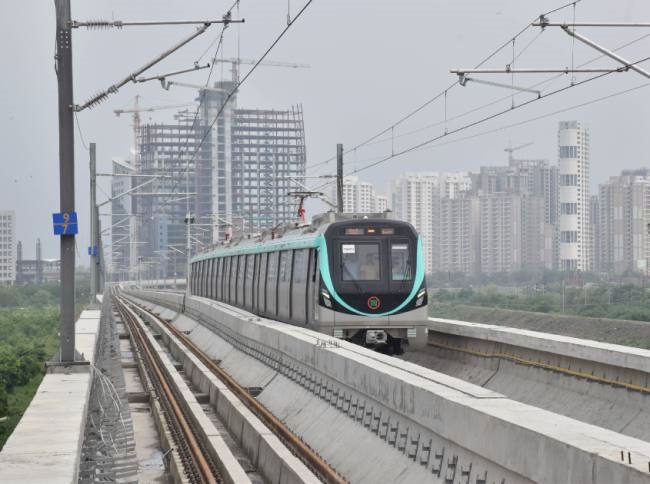 fast metro will stop at four stations