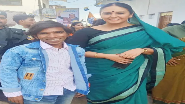 बिहार के कुमार सौरभ और हुमा कुरैशी। साभारः स्वयं।