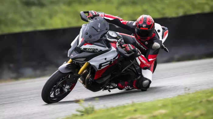Ducati Multistrada V4 RS बाइक को भारत में लॉन्च कर दिया गया है।