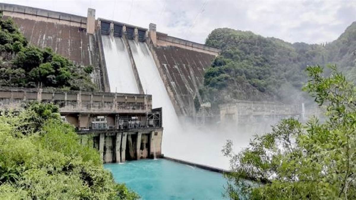 https://www.jagranimages.com/images/newimg/29082025/29_08_2025-bhakhada_dam1_24029177.jpg