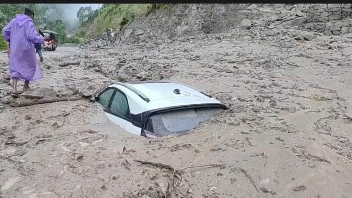 https://www.jagranimages.com/images/newimg/29082025/29_08_2025-dehradun_raining_24029496.jpg