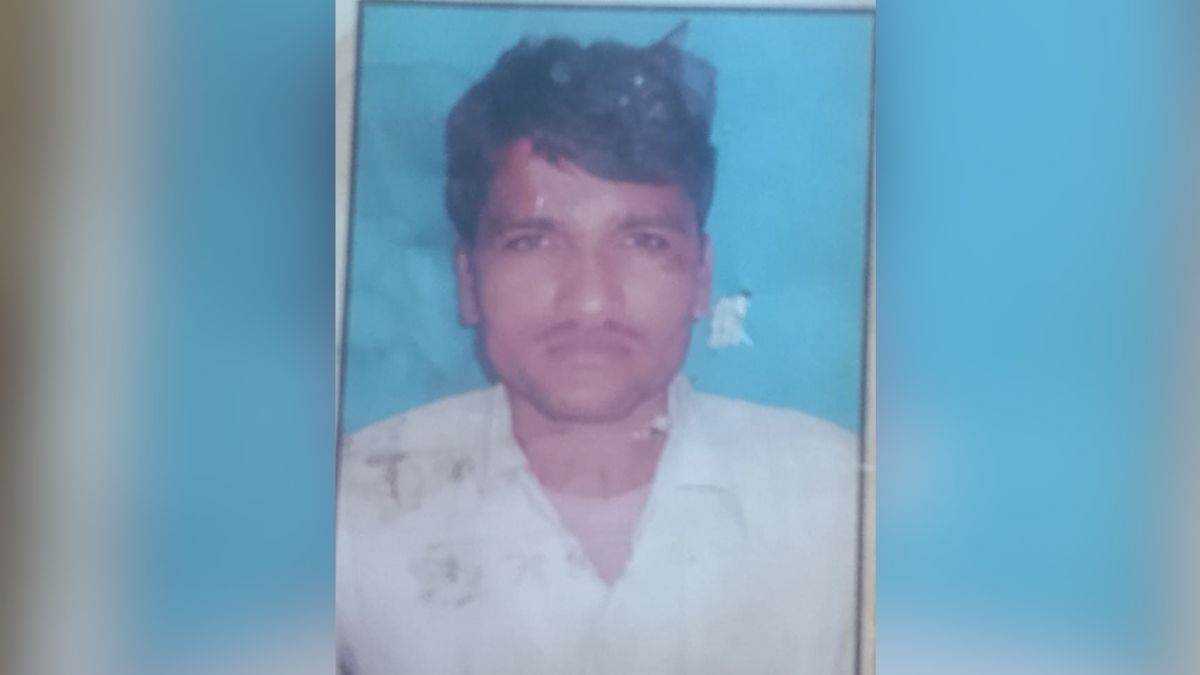 https://www.jagranimages.com/images/newimg/29082025/29_08_2025-farmer_committed_suicide_24029338.jpg