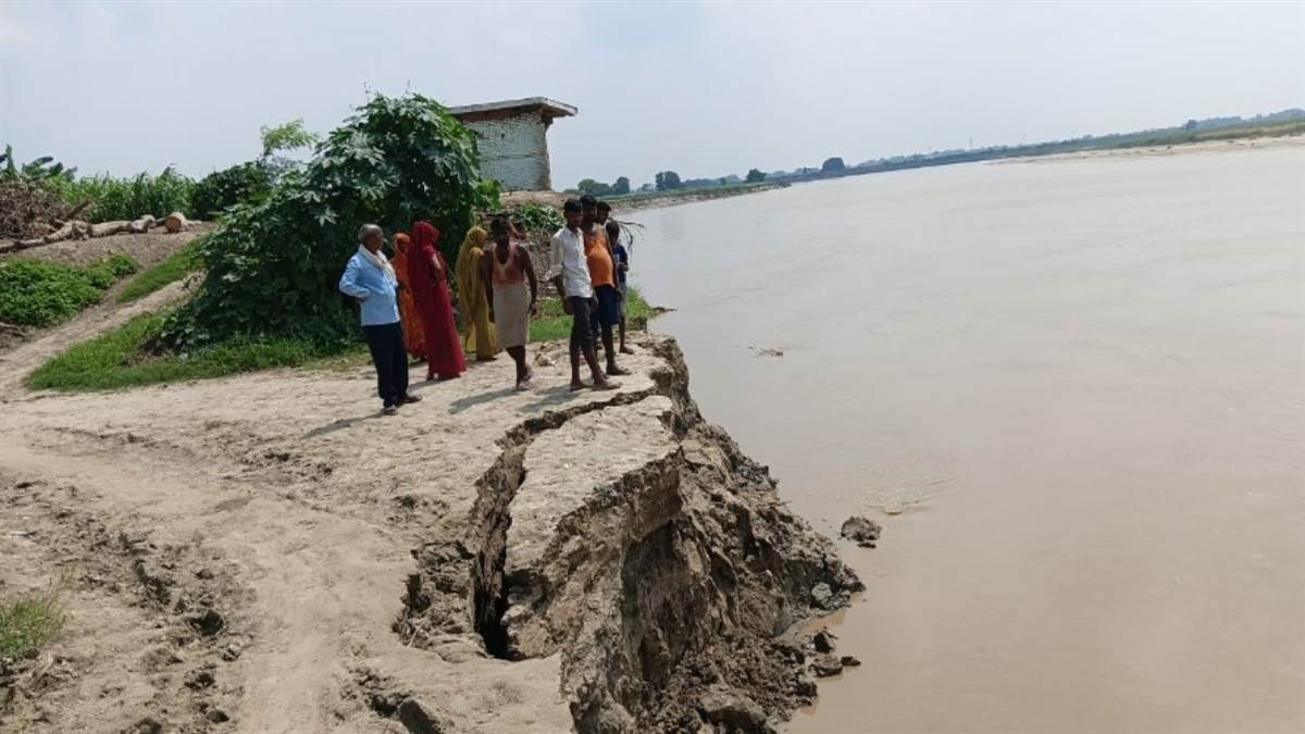 https://www.jagranimages.com/images/newimg/29082025/29_08_2025-flood_sidd_24028975.jpg