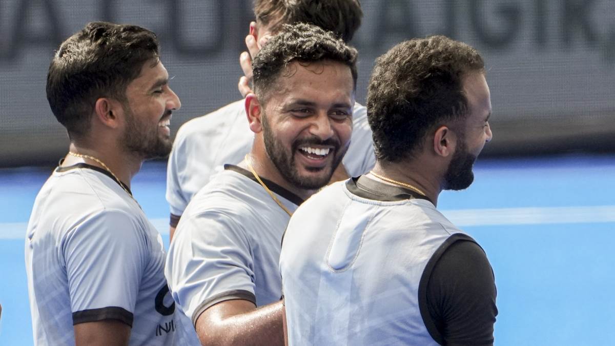 https://www.jagranimages.com/images/newimg/29082025/29_08_2025-india_vs_china_live_score_update_0_141259931.jpg