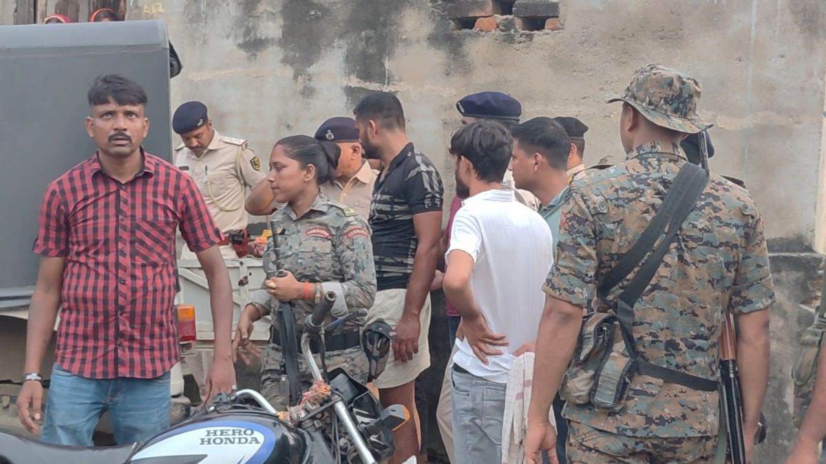 https://www.jagranimages.com/images/newimg/29082025/29_08_2025-jamui_crime_news_7_24029429.jpg