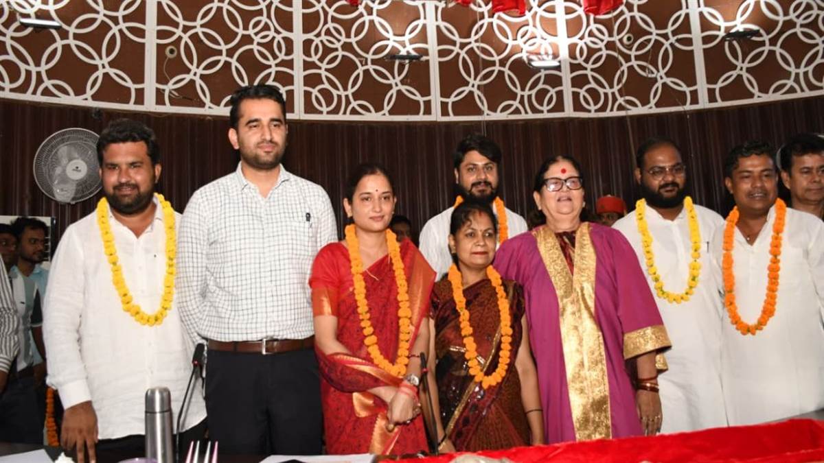 https://www.jagranimages.com/images/newimg/29082025/29_08_2025-kanpur_nagar_nigam_executive_polls_24029043.jpg