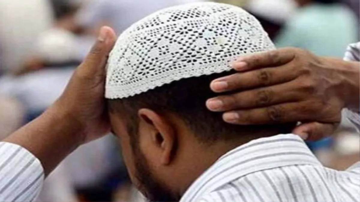 https://www.jagranimages.com/images/newimg/29082025/29_08_2025-muslim_24028943.jpg