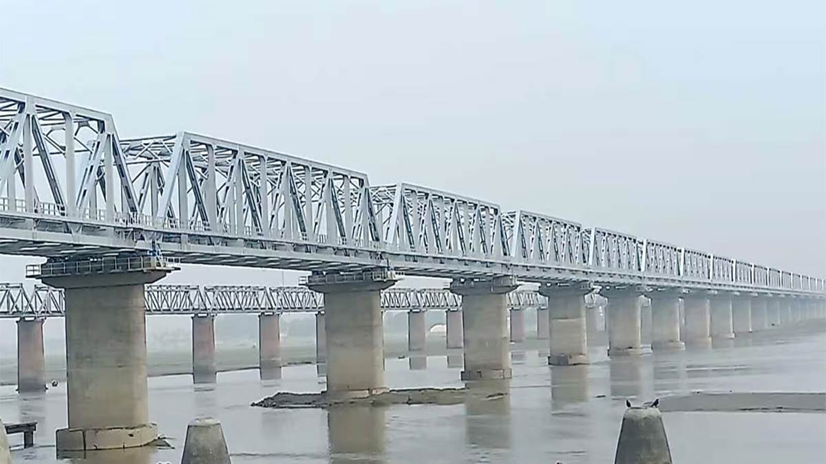 https://www.jagranimages.com/images/newimg/29082025/29_08_2025-new_railway_bridge_bihar_24029551.jpg