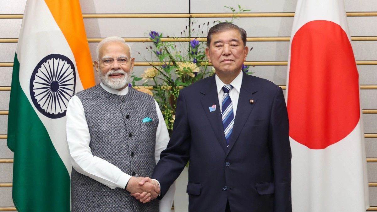 https://www.jagranimages.com/images/newimg/29082025/29_08_2025-pm_modi_with_japani_pm_24029499.jpg