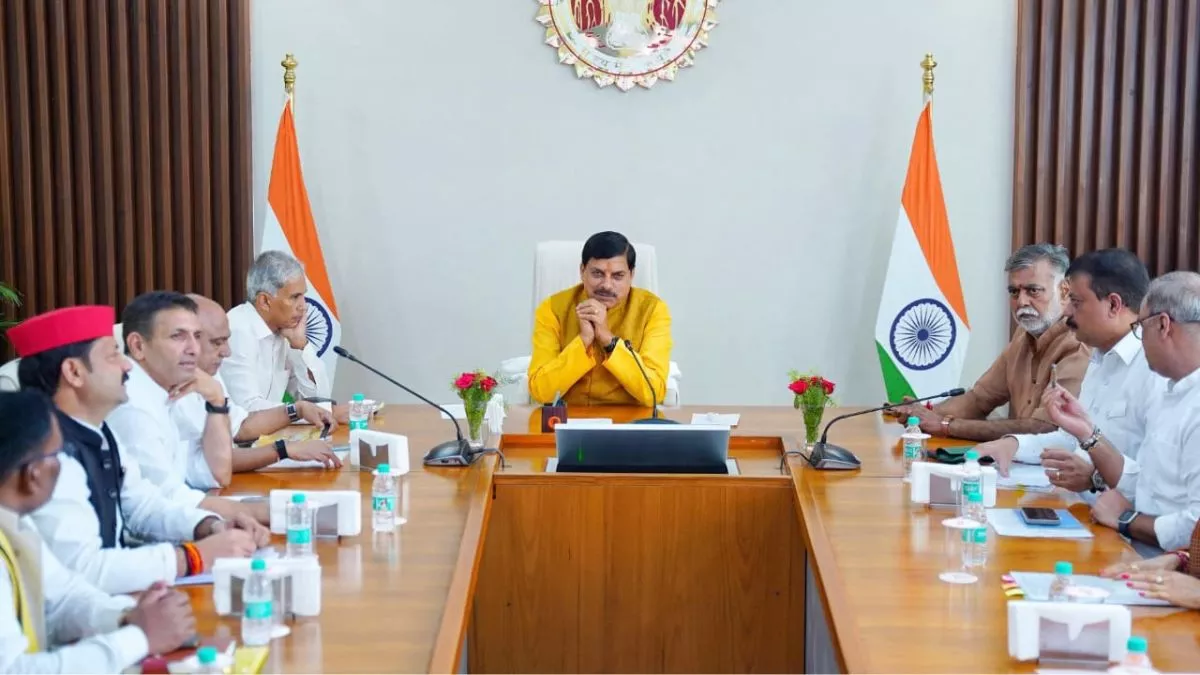 मध्य प्रदेश में ओबीसी को 27 फीसदी आरक्षण पर सभी दल एकमत, सीएम आवास पर हुई सर्वदलीय बैठक में हुआ फैसला